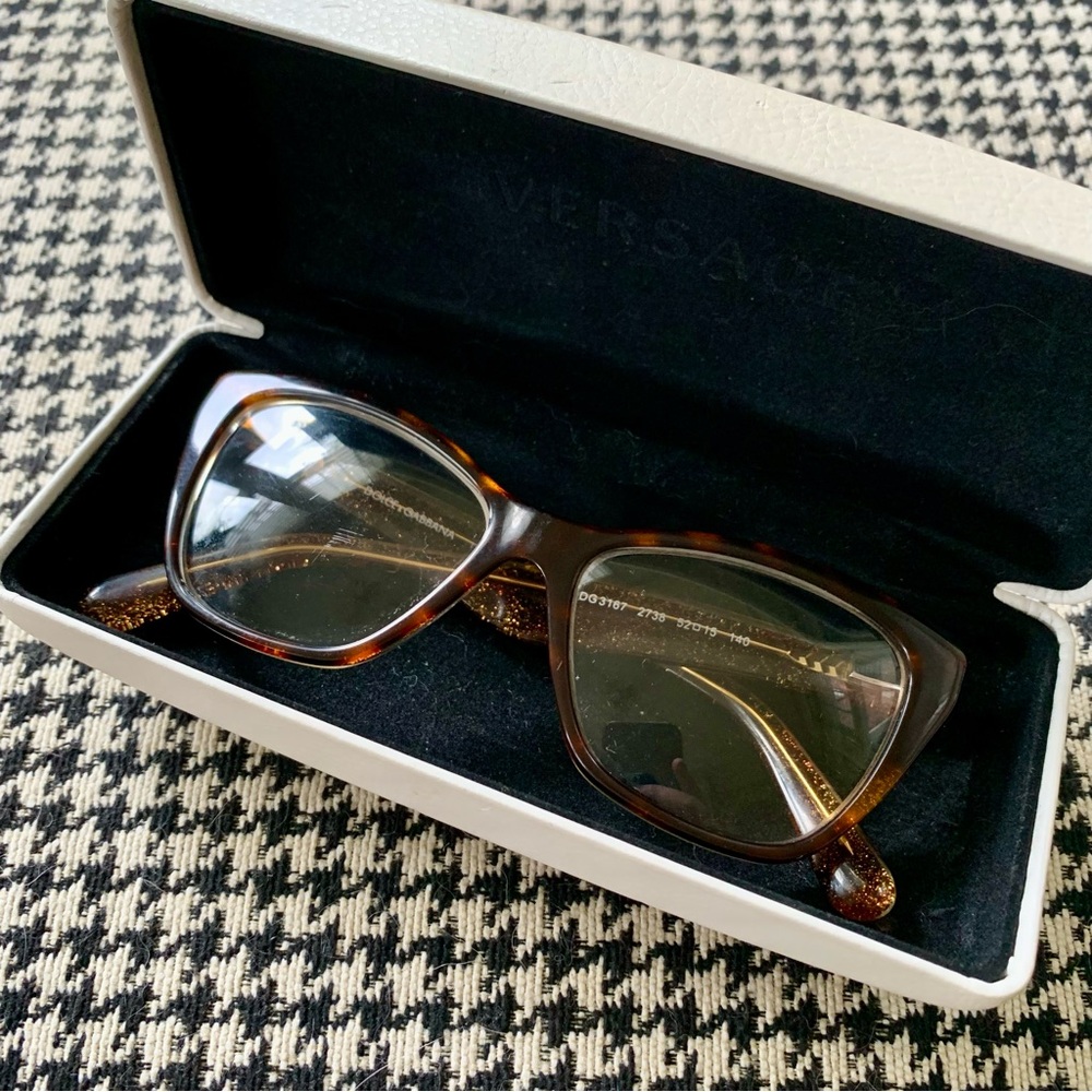Dolce & Gabbana Brown Tortoise Glasses - Picture 8 of 8